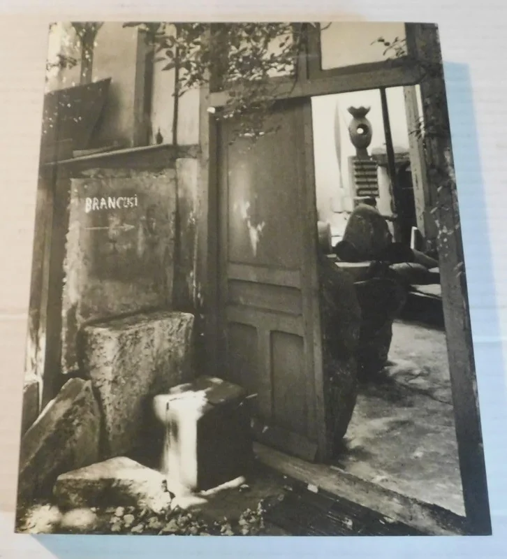 roundaboutbookstore1242777