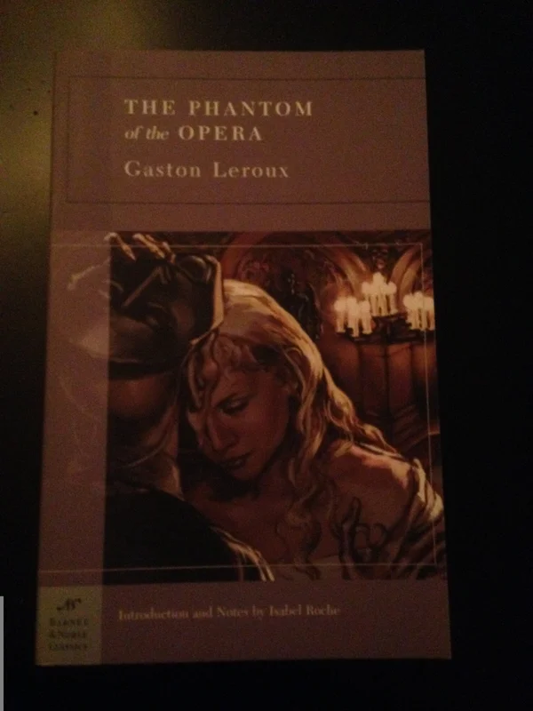 roundaboutbookstore1331735